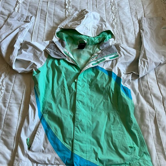 Girl's THE NORTH FACE Mint Green/Blue HYVENT Jacket Windbreaker Sz Large 14/16 - Picture 1 of 13